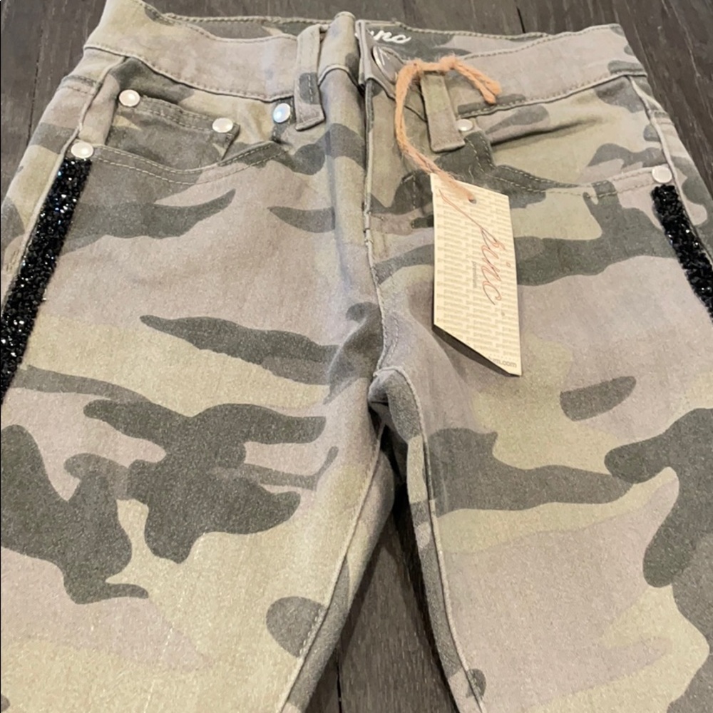 Meet your Posher, Allison